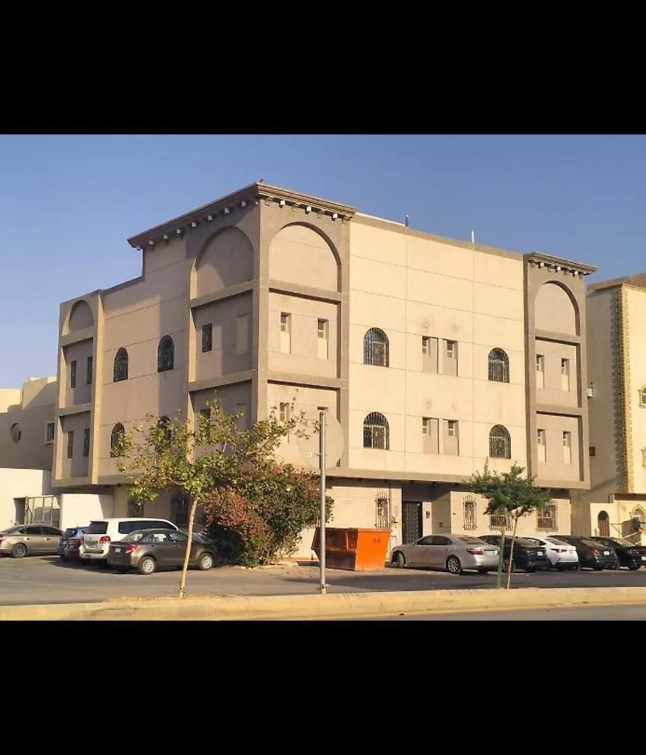 דירות ריאד استديو مودرن بمدخل ذاتي بجانب البوليڤارد 0*,