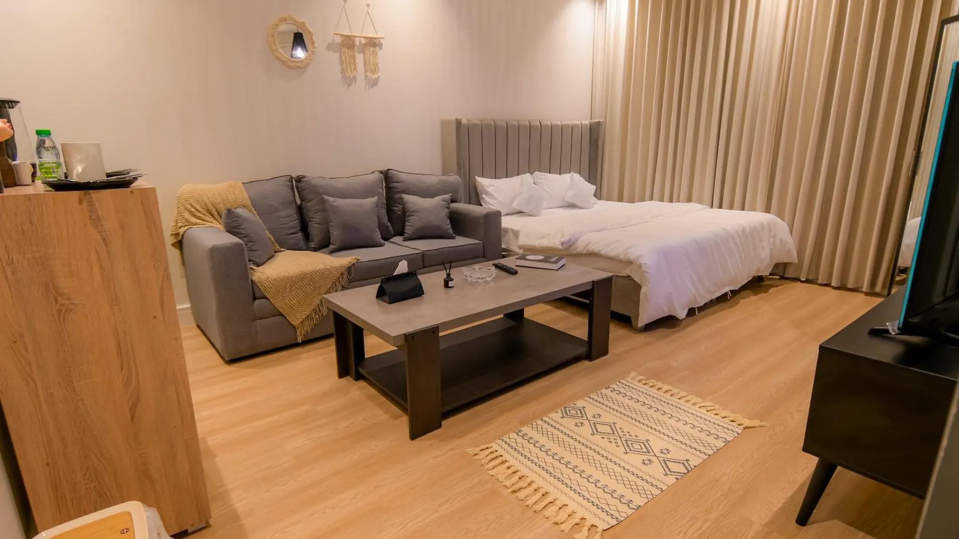 استديو مودرن بمدخل ذاتي بجانب البوليڤارد Apartment Riyadh Saudi Arabia